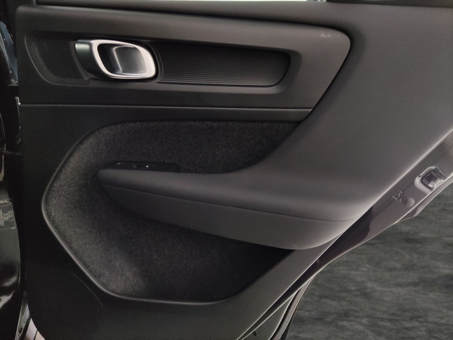 Used Volvo XC40 2023 for sale - 78000969: Photo 28