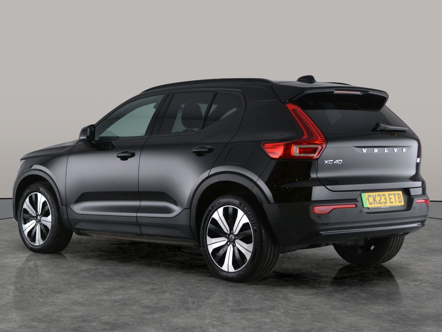 Used Volvo XC40 2023 for sale - 78000969: Photo 7