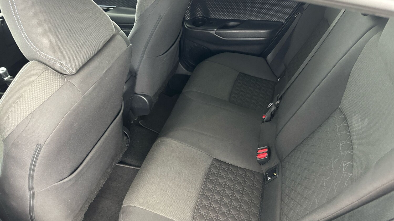 Used Toyota C-HR 2021 for sale - 78178190: Photo 17