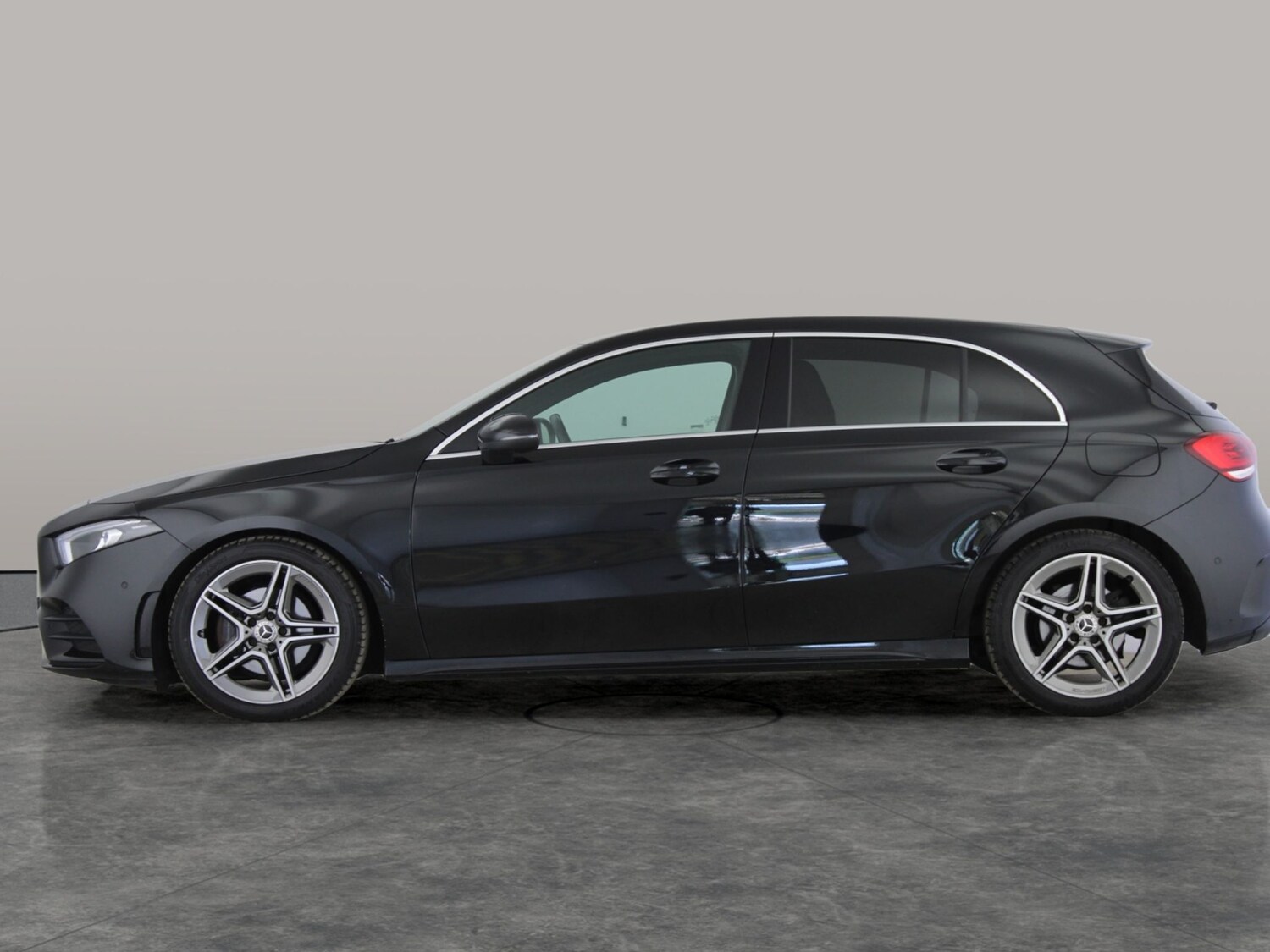 Used Mercedes-Benz A-Class 2020 for sale - 78012345: Photo 13