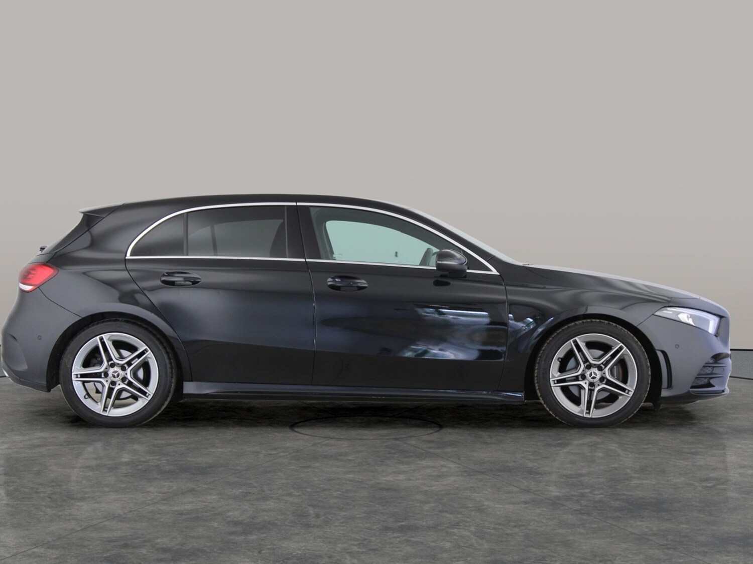 Used Mercedes-Benz A-Class 2020 for sale - 78012345: Photo 9