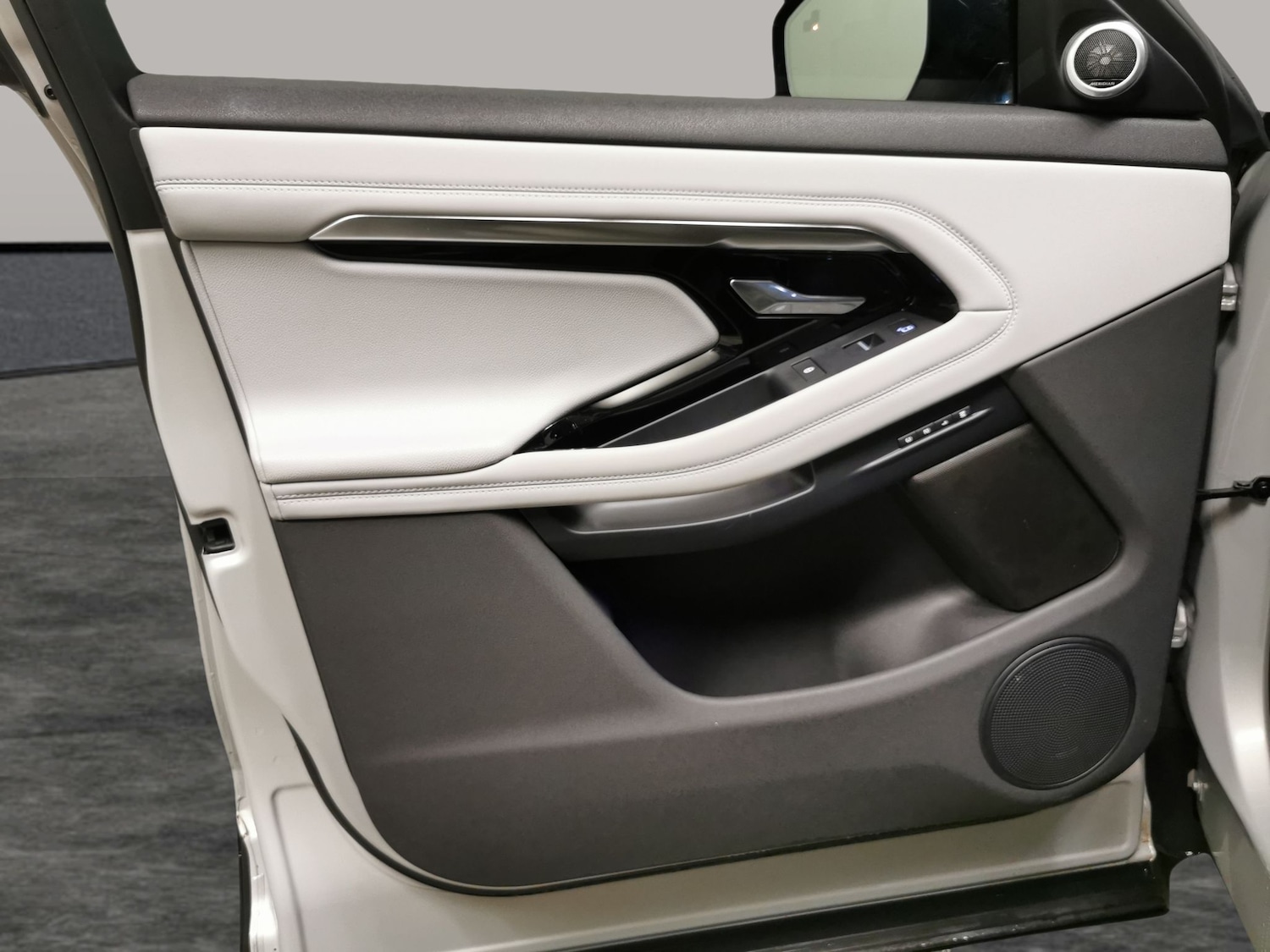 Used Land Rover Range Rover Evoque 2020 for sale - 77378900: Photo 33