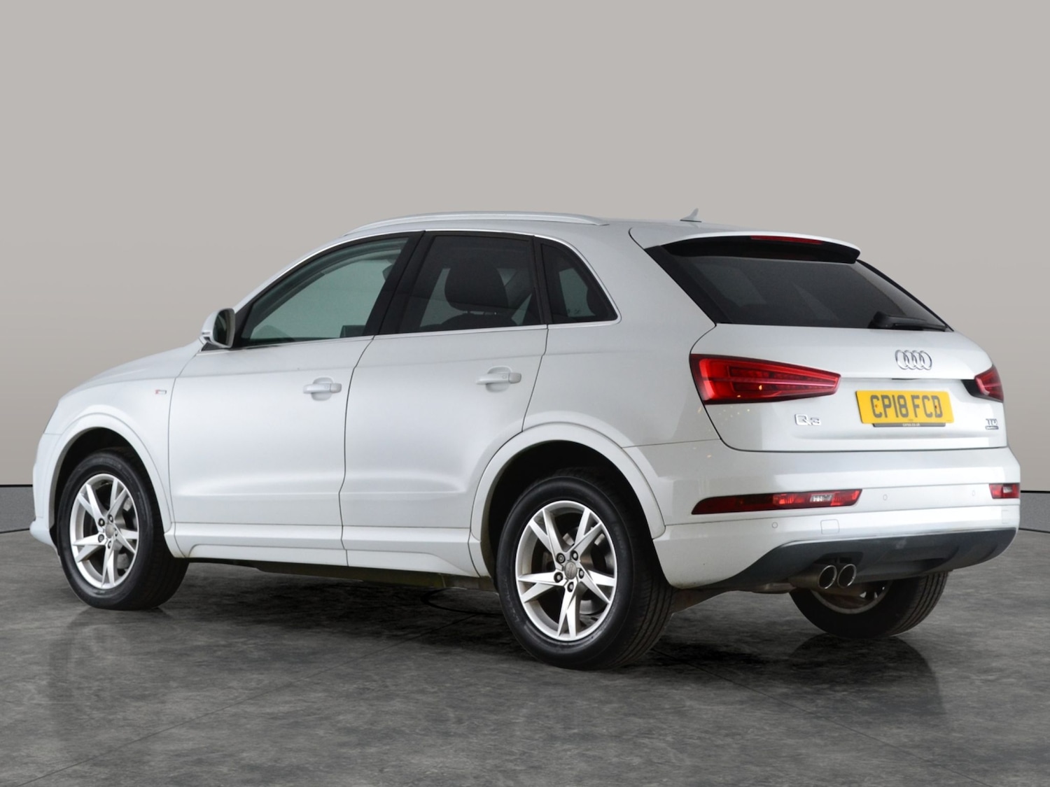 Used Audi Q3 2018 for sale - 76384809: Photo 10