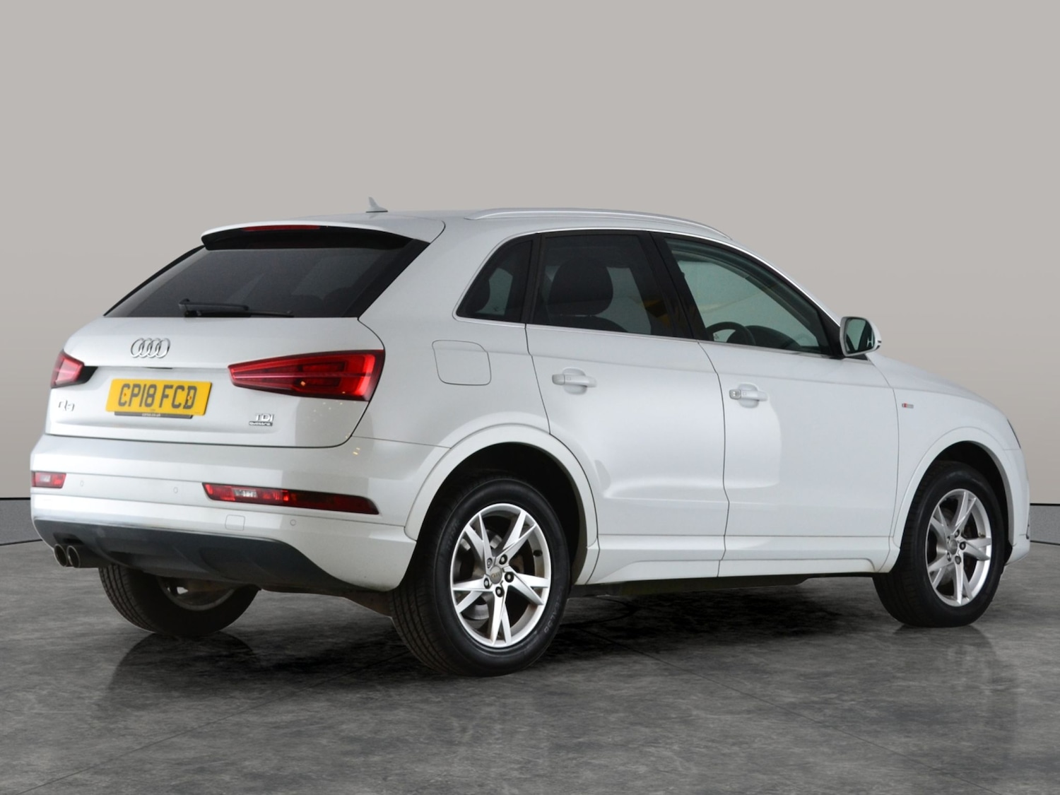 Used Audi Q3 2018 for sale - 76384809: Photo 13