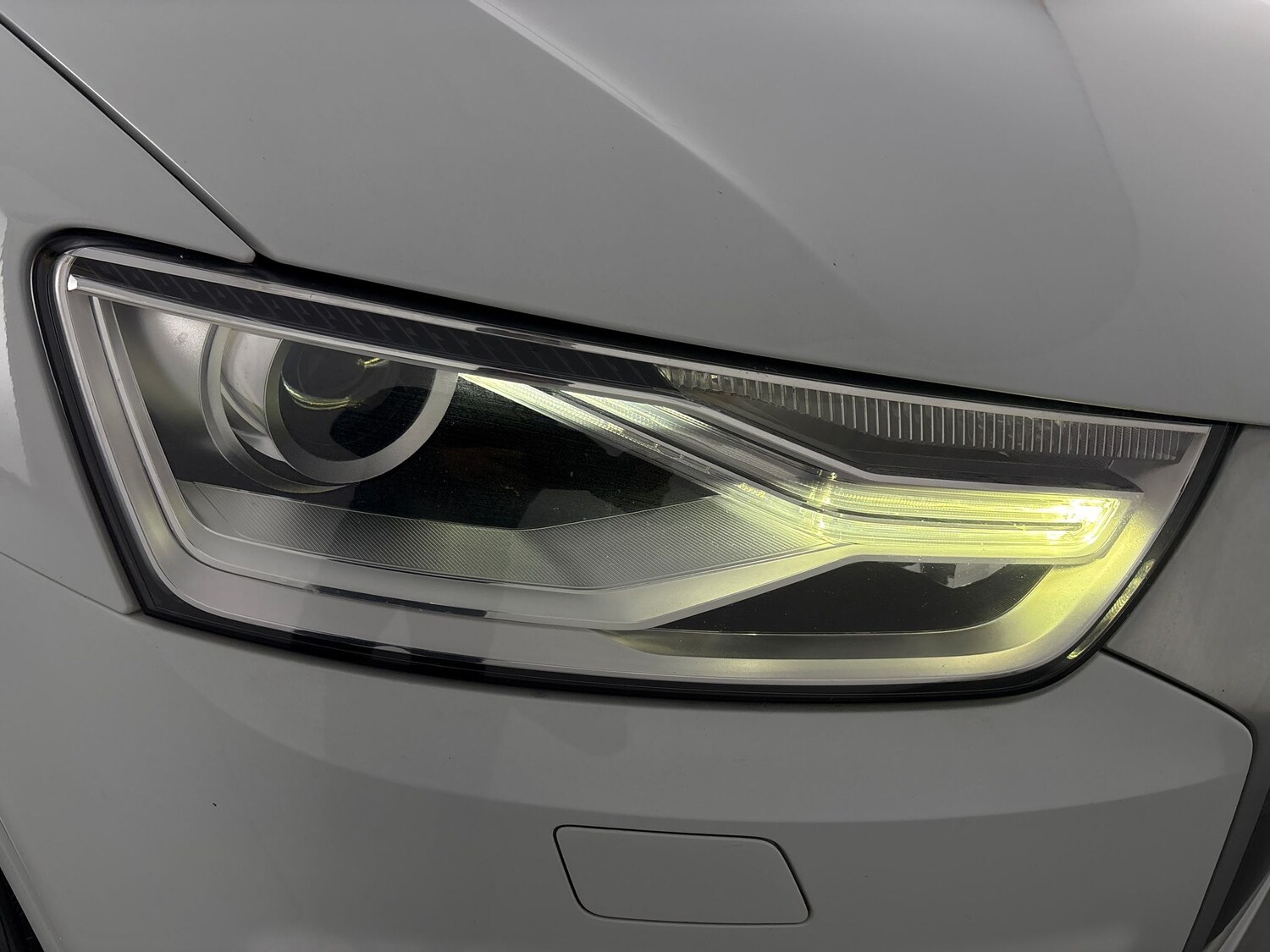 Used Audi Q3 2018 for sale - 76384809: Photo 35