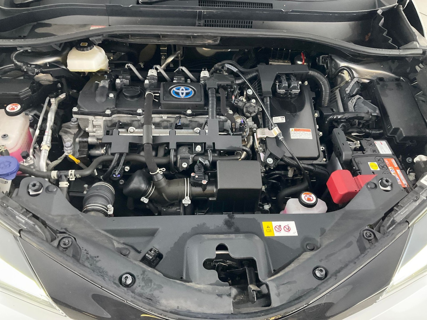 Used Toyota C-HR 2023 for sale - 76171370: Photo 39
