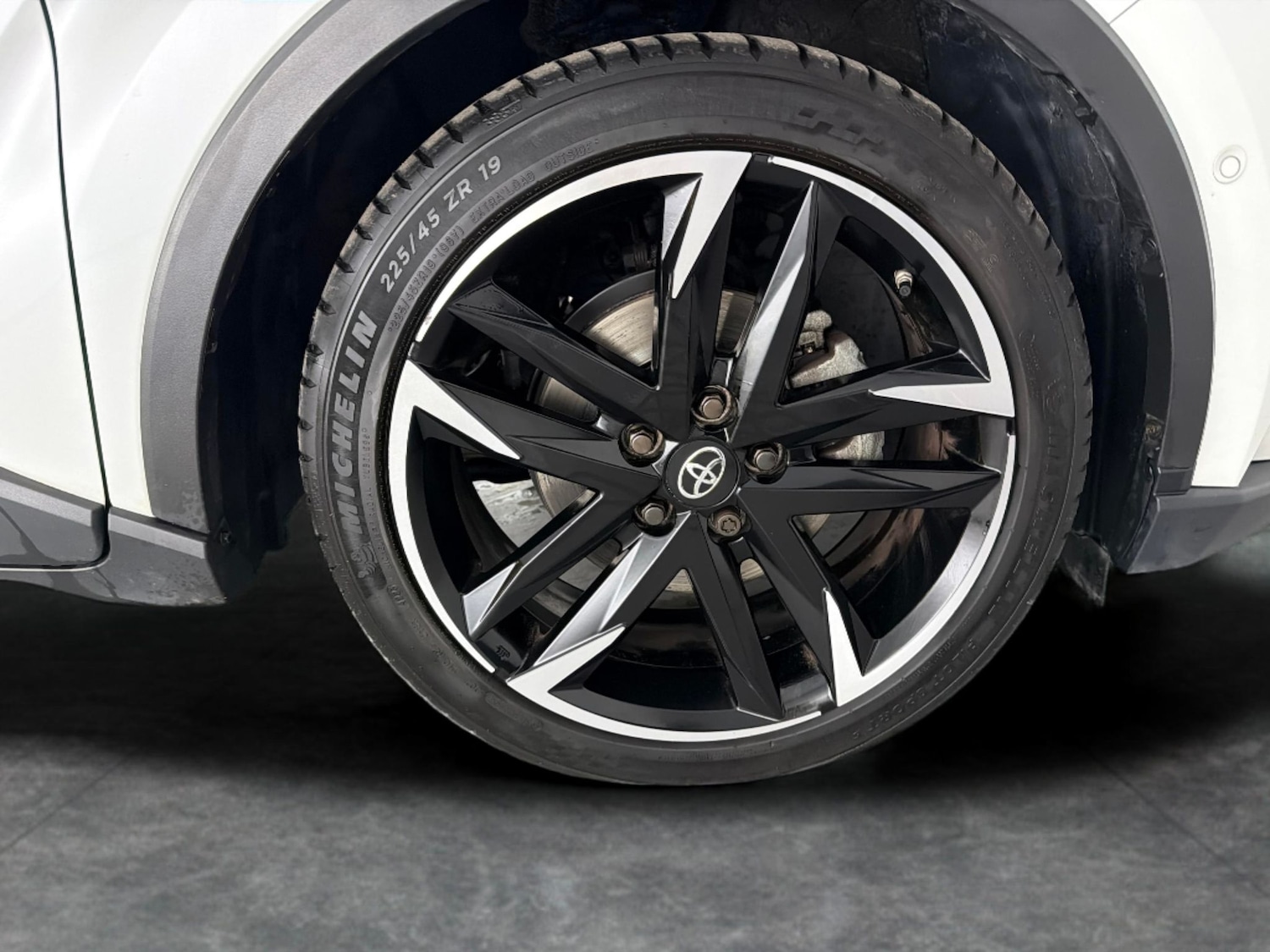 Used Toyota C-HR 2021 for sale - 77071324: Photo 24