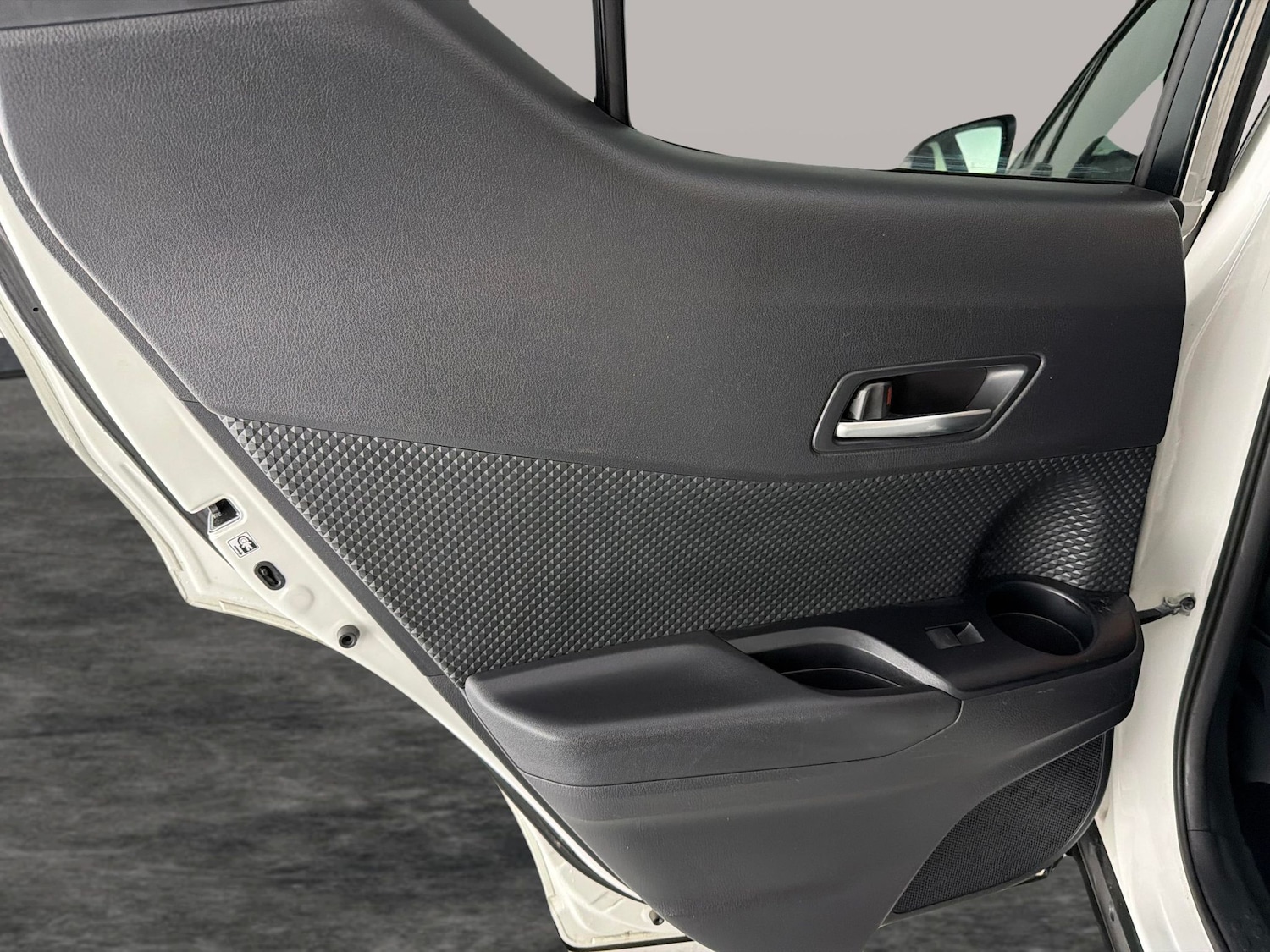 Used Toyota C-HR 2021 for sale - 77071324: Photo 28