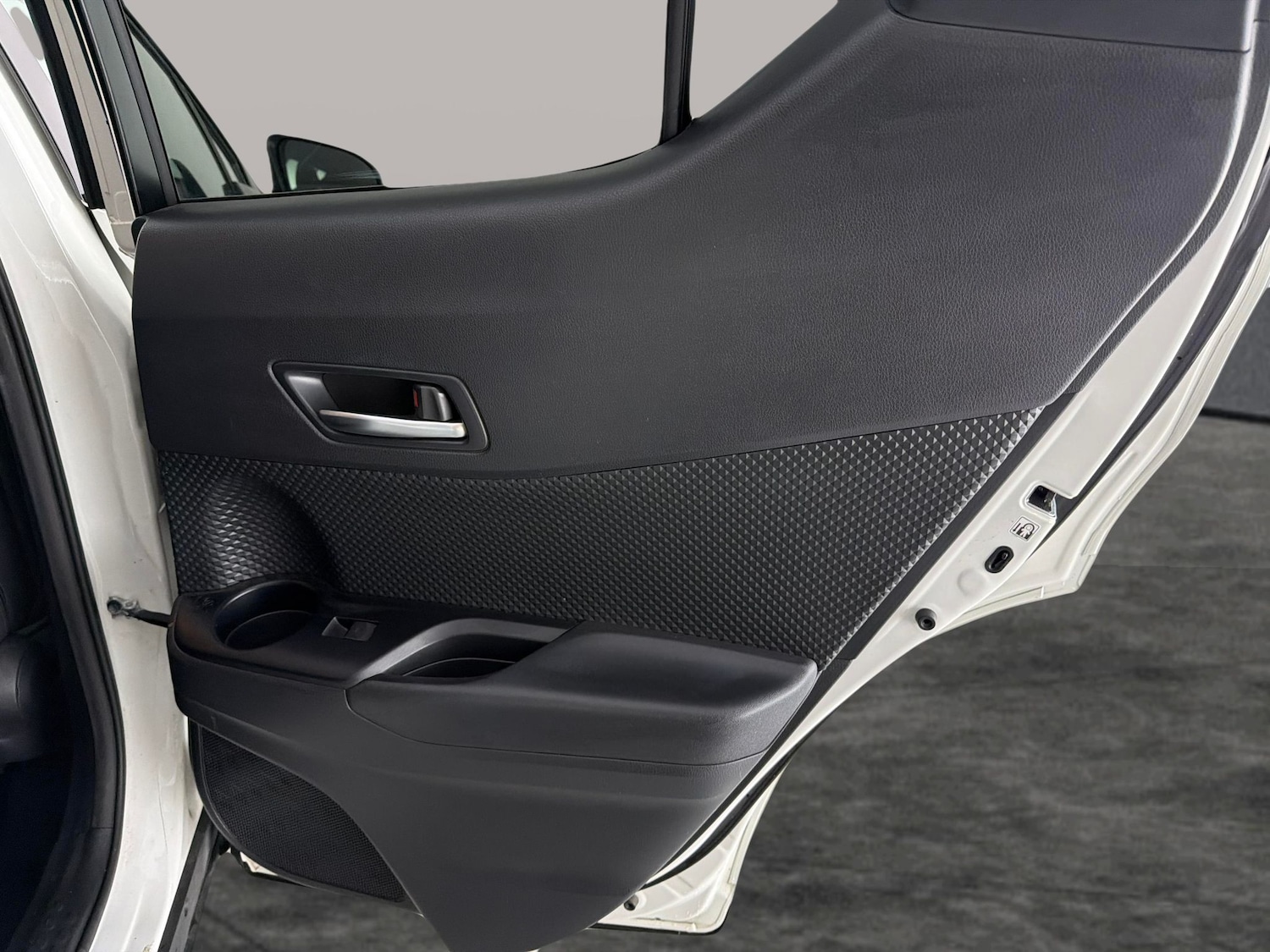 Used Toyota C-HR 2021 for sale - 77071324: Photo 30