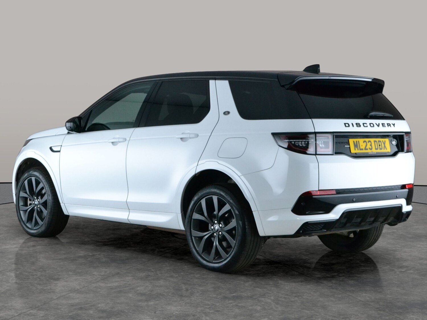 Used Land Rover Discovery Sport 2023 for sale - 78140622: Photo 11