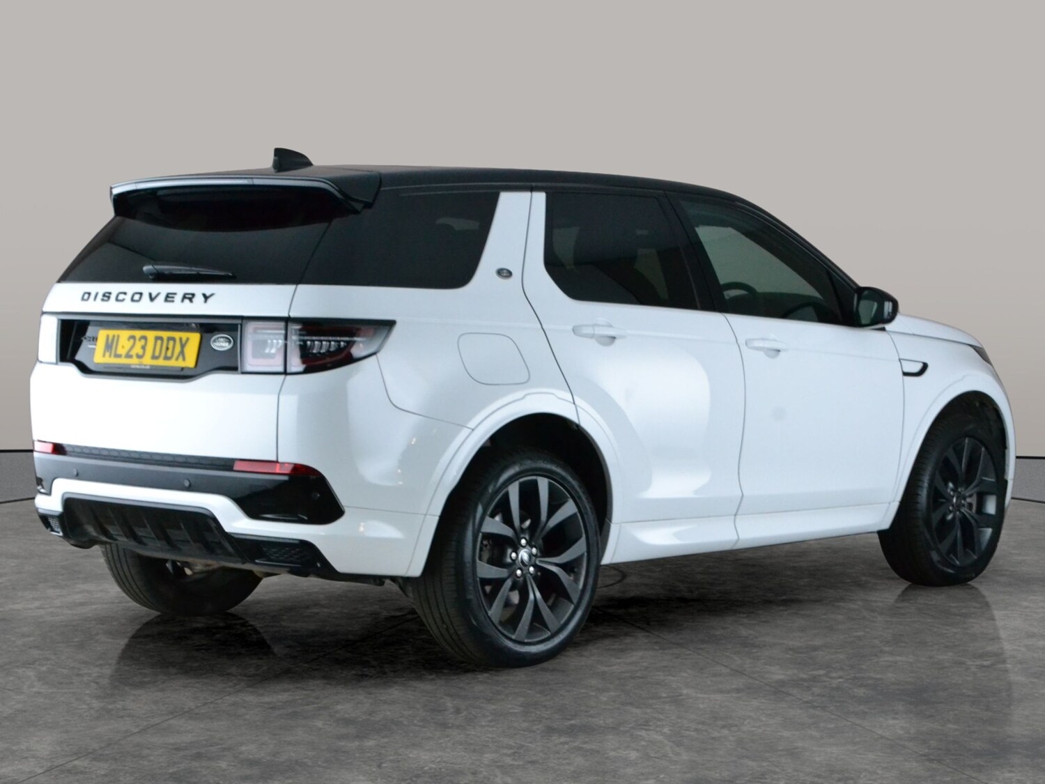 Used Land Rover Discovery Sport 2023 for sale - 78140622: Photo 9