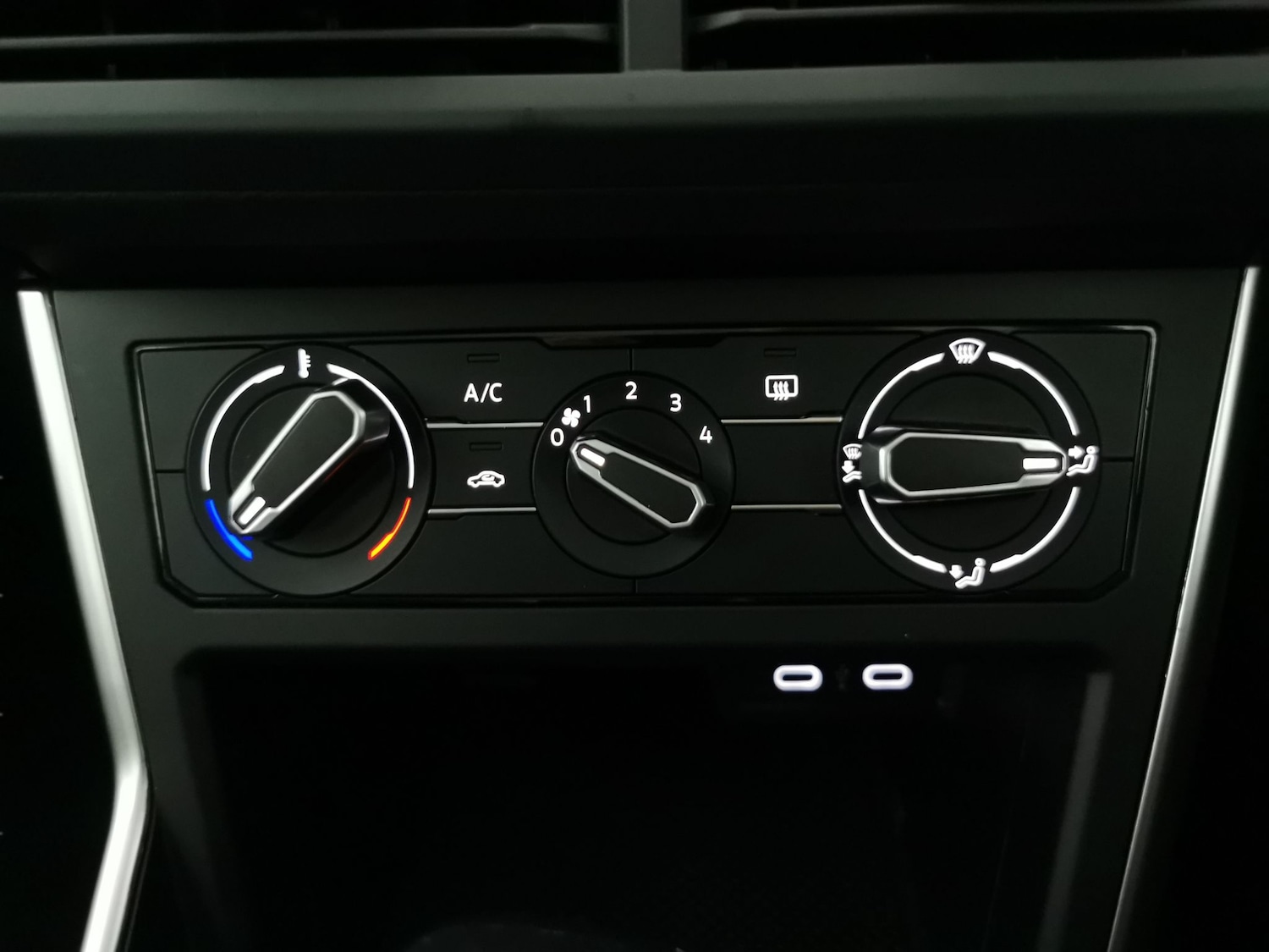 Used Volkswagen Polo 2023 for sale - 78163619: Photo 18