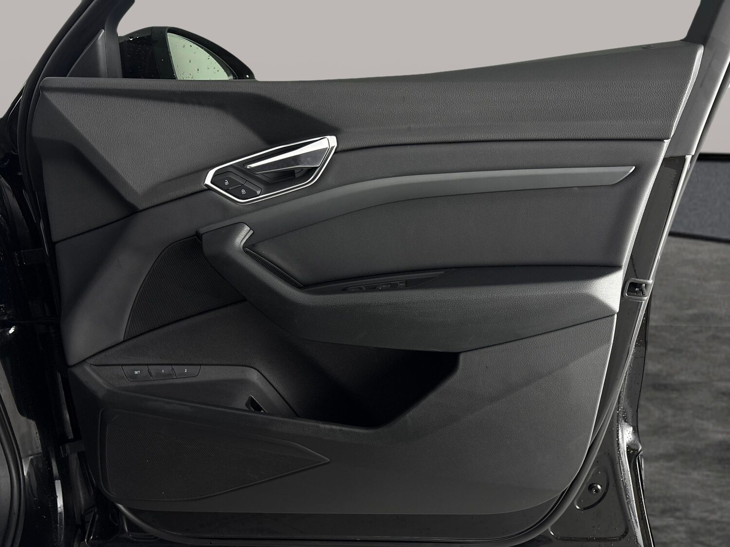 Used Audi e-tron 2020 for sale - 77490502: Photo 36