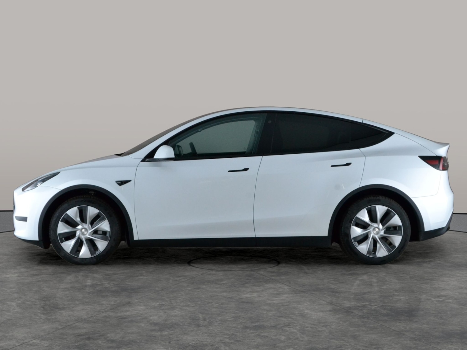 Used Tesla Model Y 2023 for sale - 77995430: Photo 14