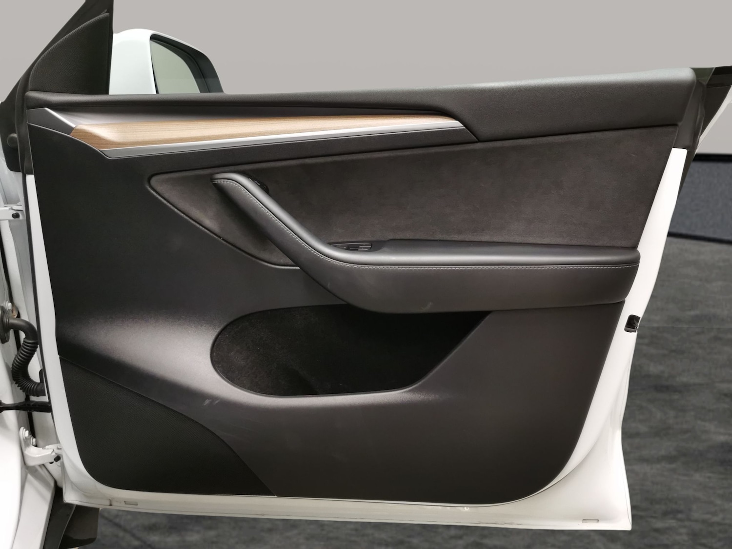 Used Tesla Model Y 2023 for sale - 77995430: Photo 31