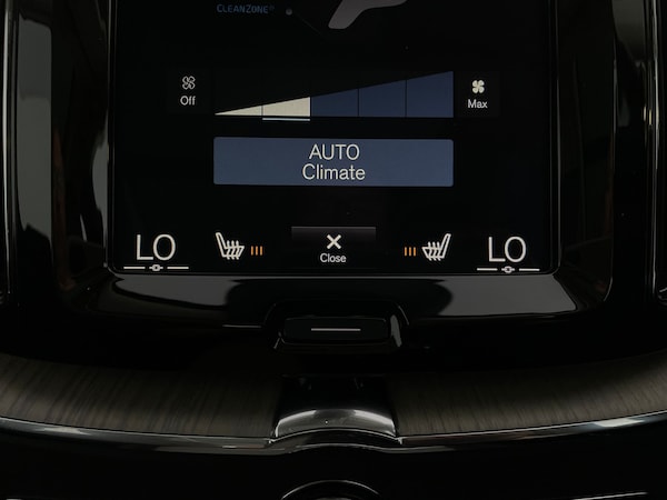 Used Volvo XC60 2019 for sale - 76022992: Photo 29
