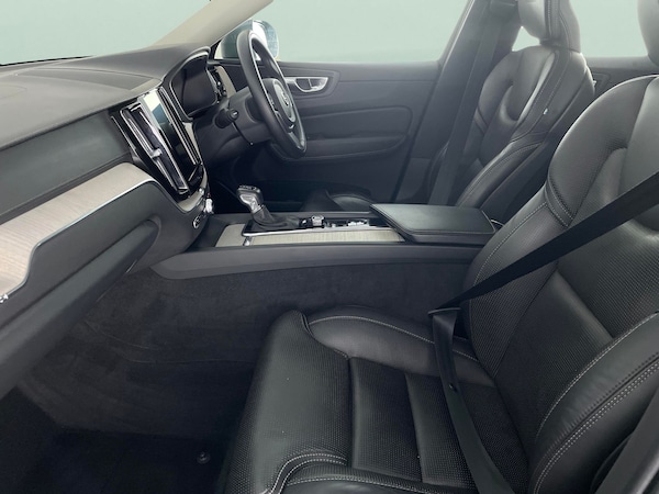 Used Volvo XC60 2019 for sale - 76022992: Photo 4