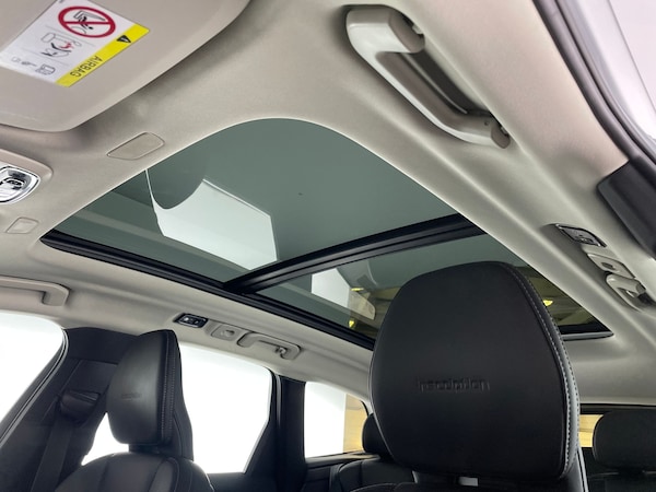Used Volvo XC60 2019 for sale - 76022992: Photo 5
