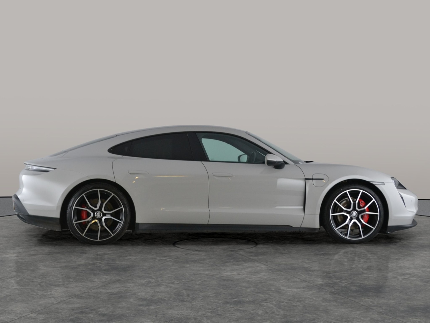 Used Porsche Taycan 2023 for sale - 77104432: Photo 13