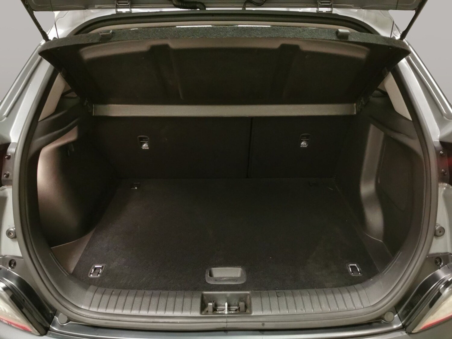 Used Hyundai KONA 2023 for sale - 78140022: Photo 32