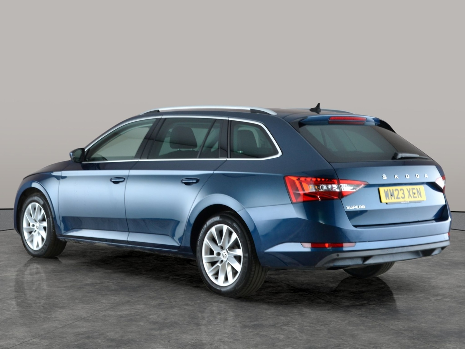 Used Skoda Superb 2023 for sale - 77259421: Photo 12