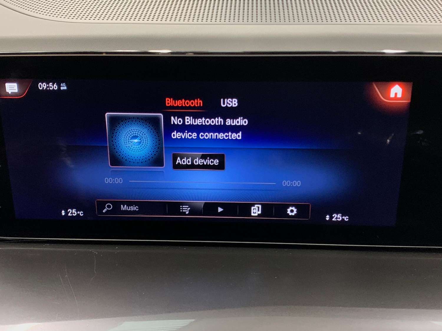 Used Mercedes-Benz EQC 2023 for sale - 77043523: Photo 18