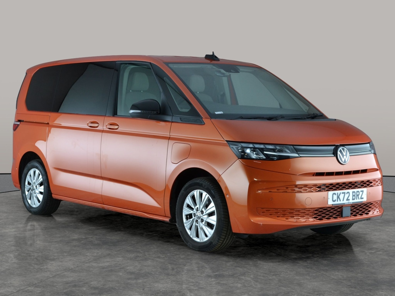 Used Volkswagen Multivan 2022 for sale - 77663139: Photo 8
