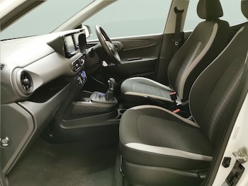 Used Hyundai i10 undefined for sale - 78107884: Photo