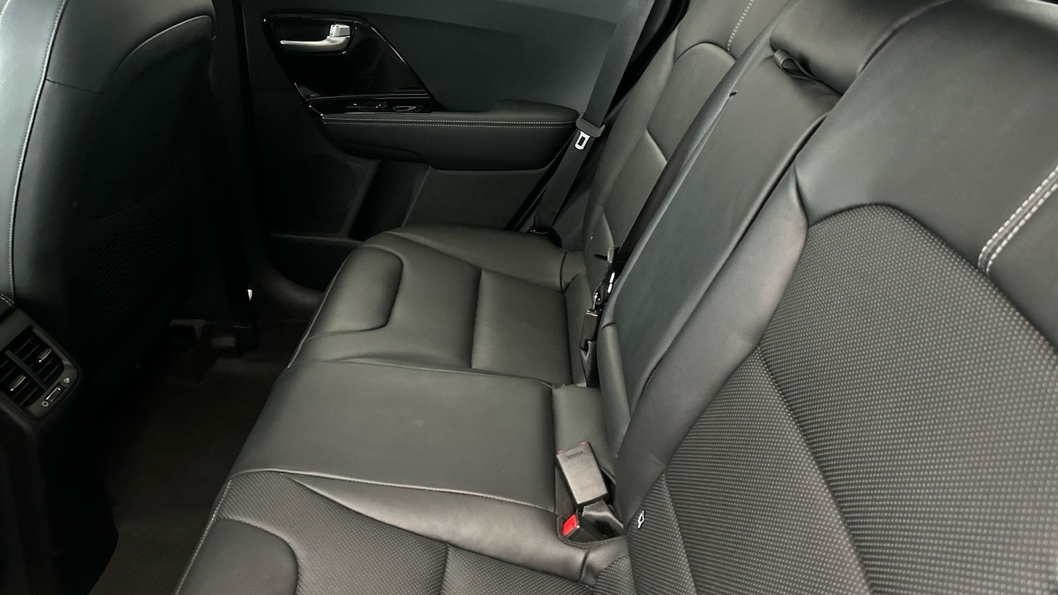 Used Kia Niro 2021 for sale - 76077691: Photo 21