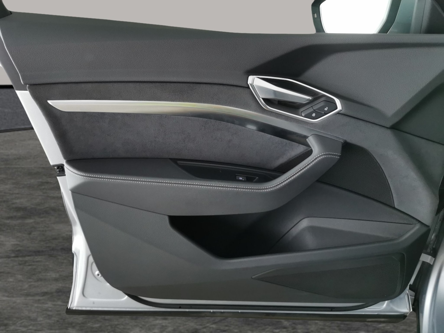 Used Audi e-tron 2022 for sale - 77578007: Photo 30