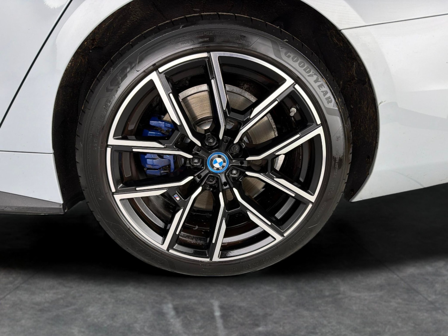 Used BMW i4 2024 for sale - 77069671: Photo 14