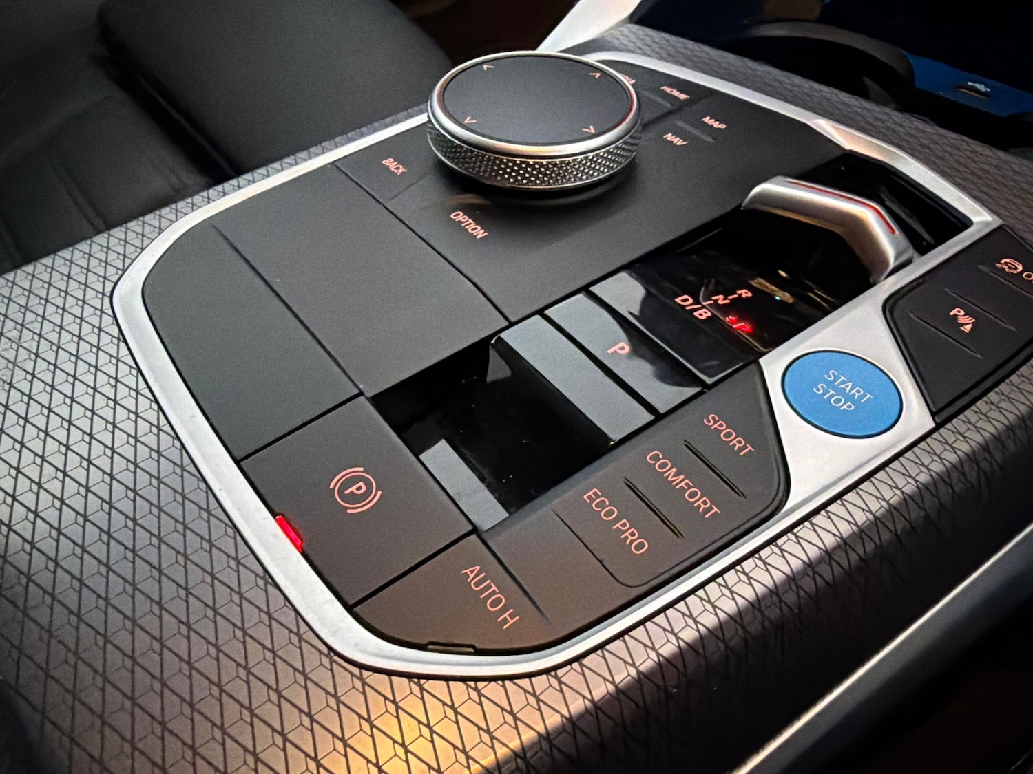 Used BMW i4 2024 for sale - 77069671: Photo 18