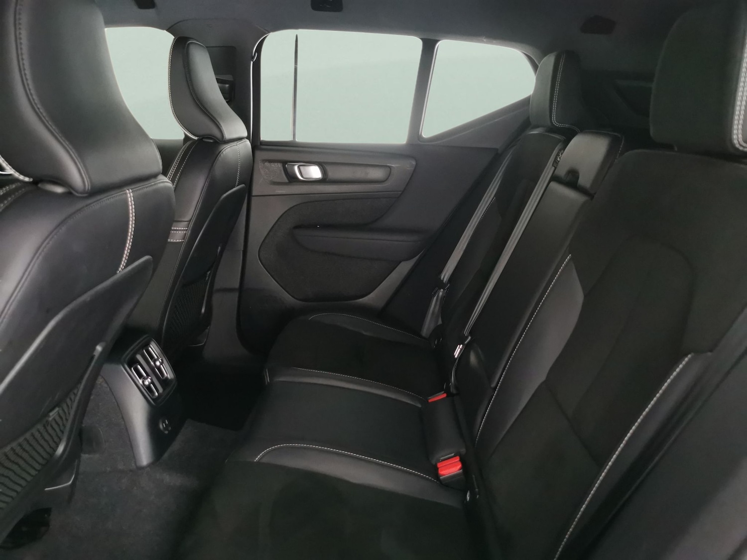 Used Volvo XC40 2021 for sale - 77326641: Photo 24