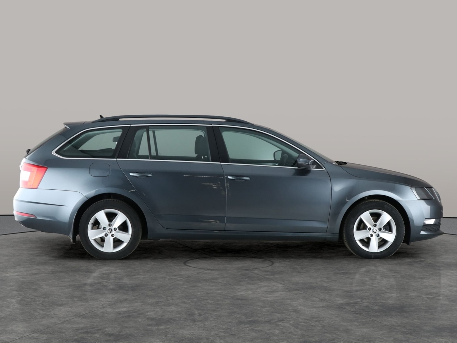 Used Skoda Octavia 2020 for sale - 76435050: Photo 10