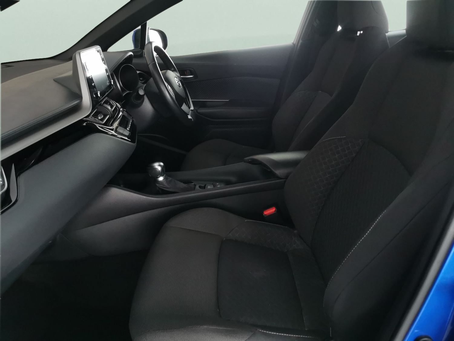 Used Toyota C-HR 2020 for sale - 76978327: Photo 4