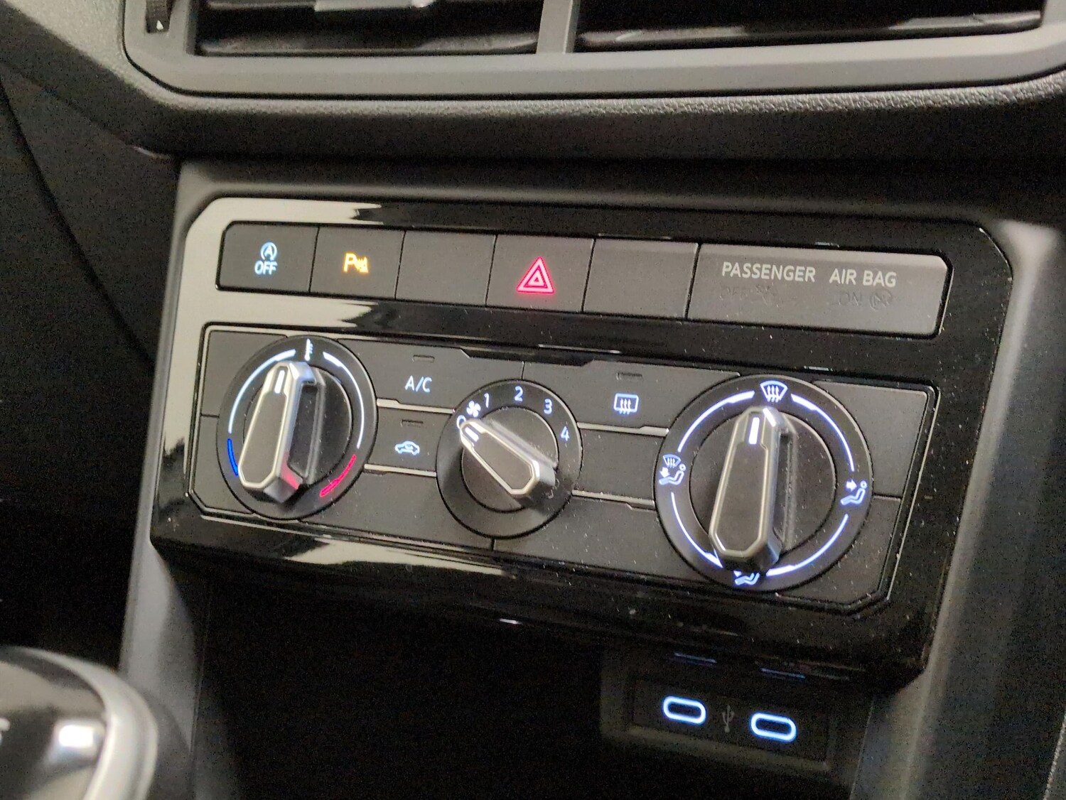 Used Volkswagen T-Cross 2023 for sale - 78094308: Photo 17