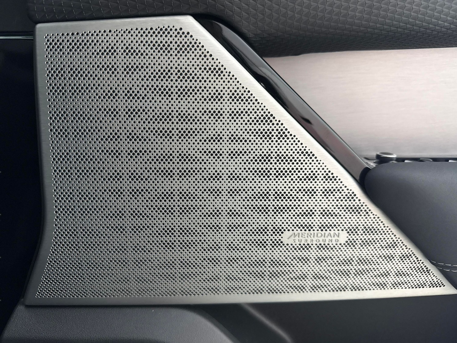 Used Land Rover Range Rover Velar 2022 for sale - 77846126: Photo 18