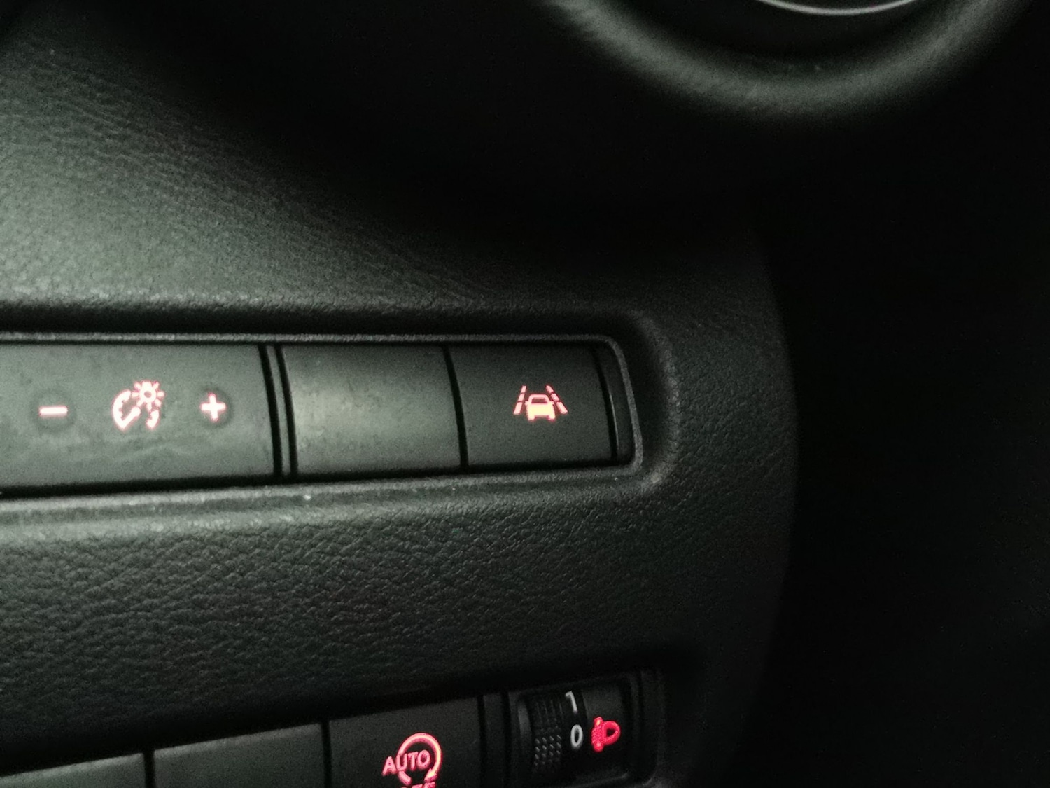 Used Nissan Juke 2023 for sale - 77979350: Photo 21