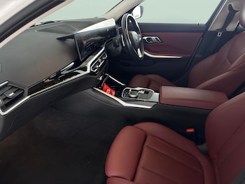 Used BMW 3 Series 2023 for sale - 77271970: Photo