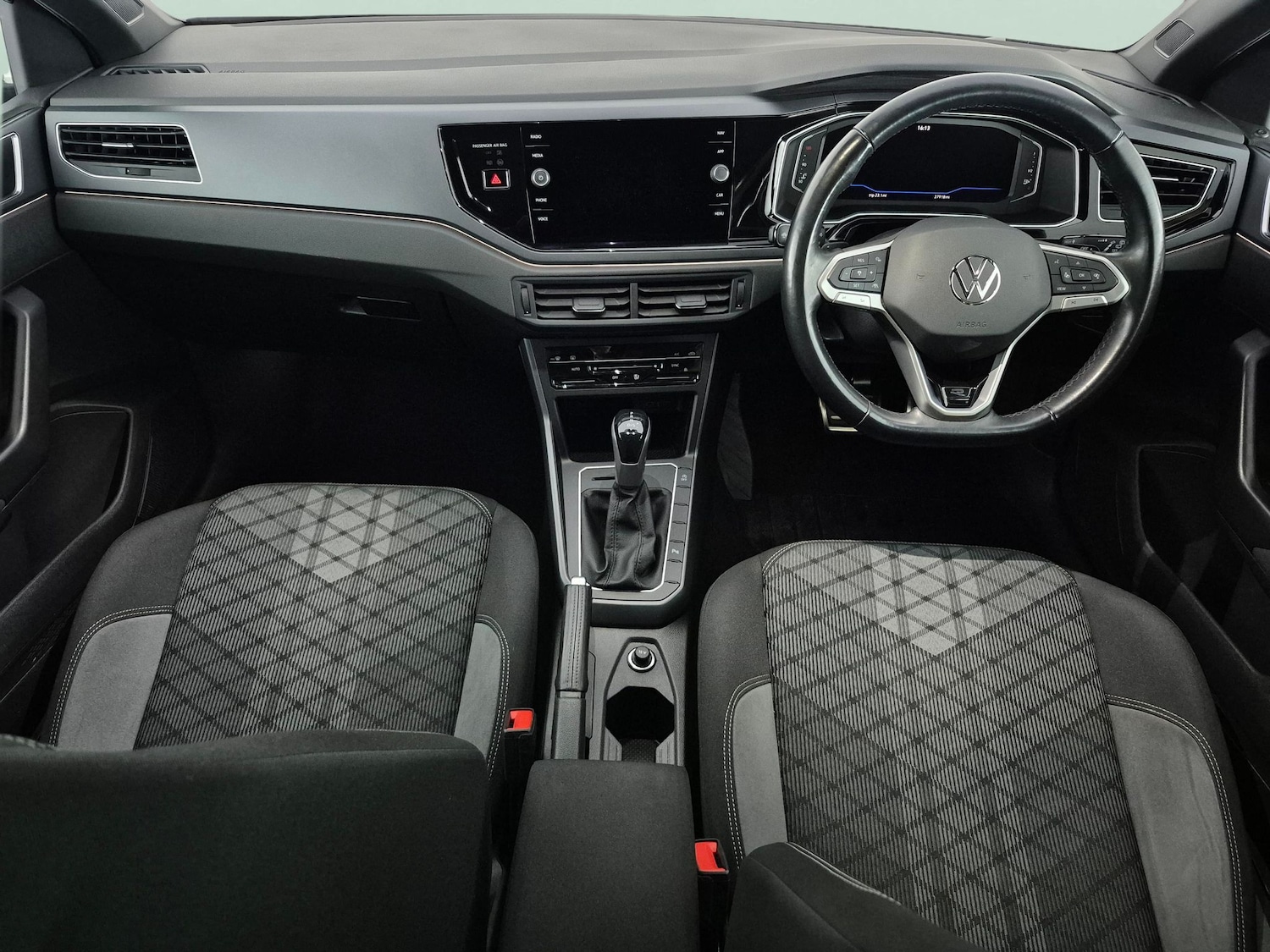 Used Volkswagen Polo 2023 for sale - 77778276: Photo 6