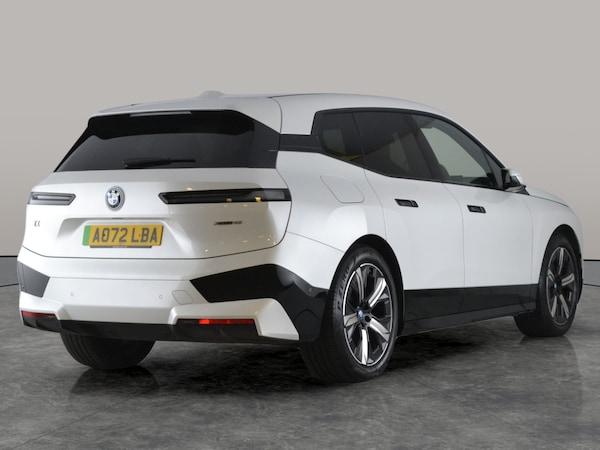 Used BMW iX 2022 for sale - 76147172: Photo 16