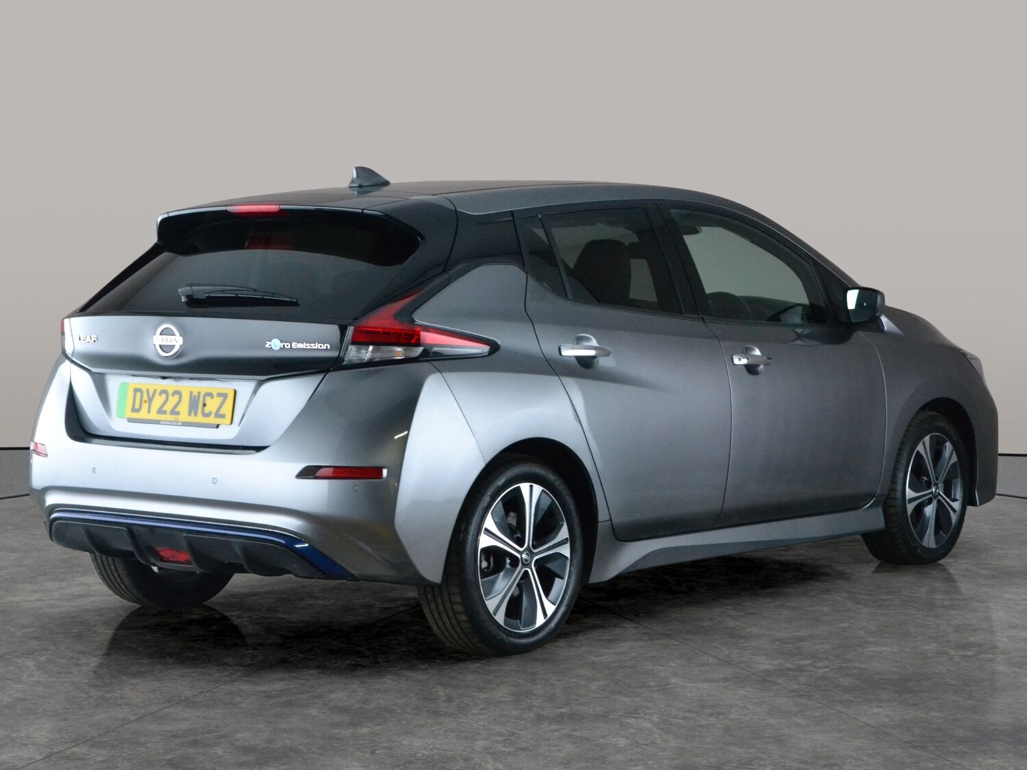 Used Nissan Leaf 2022 for sale - 77911688: Photo 11