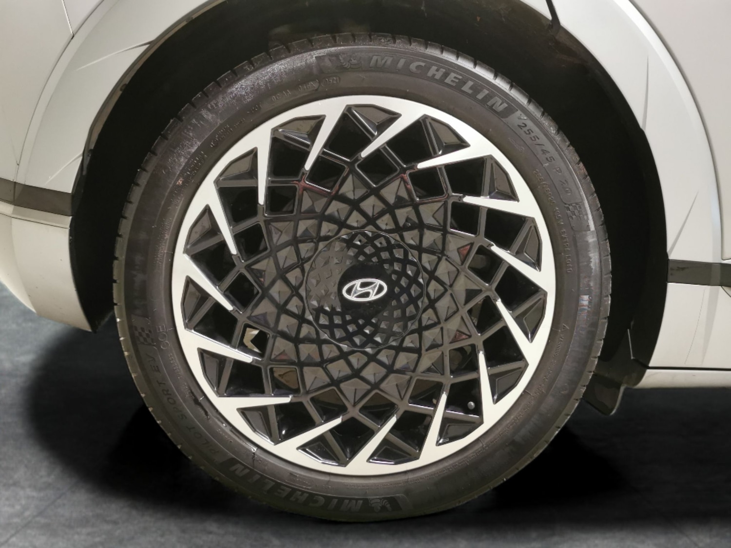 Used Hyundai IONIQ 5 2021 for sale - 77269788: Photo 30