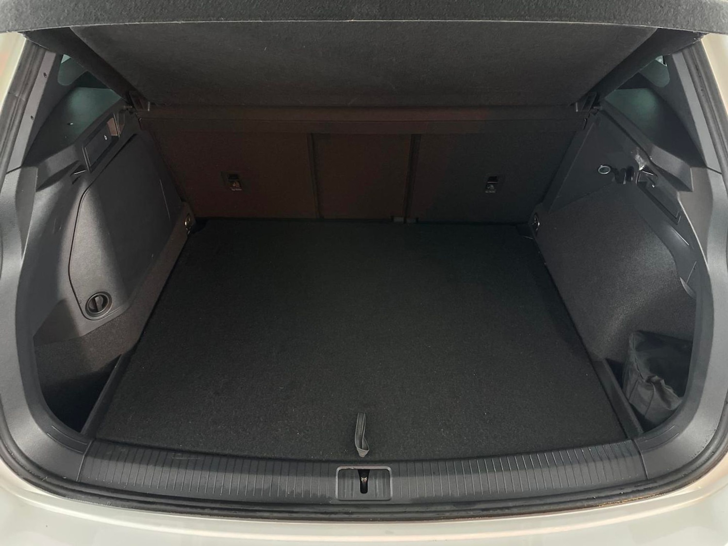 Used Volkswagen Tiguan 2021 for sale - 77099370: Photo 38