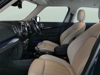 Used MINI Countryman 2019 for sale - 77232686: Photo