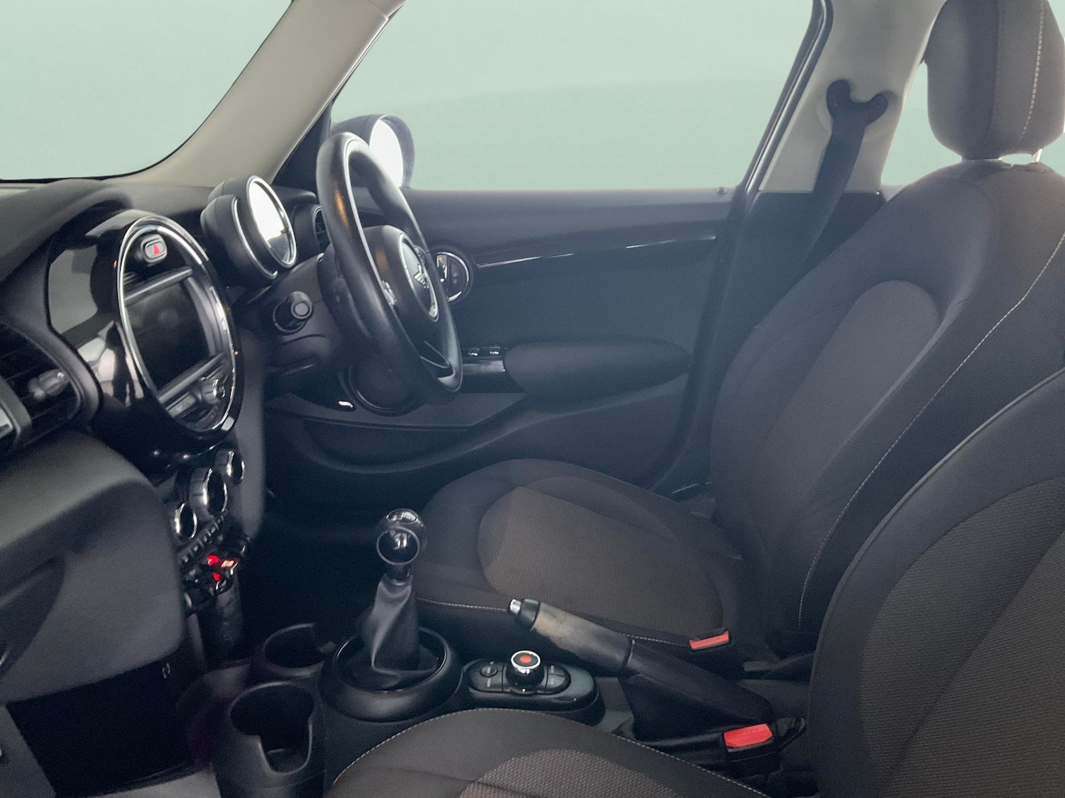 Used MINI Hatch 2017 for sale - 76162467: Photo 5