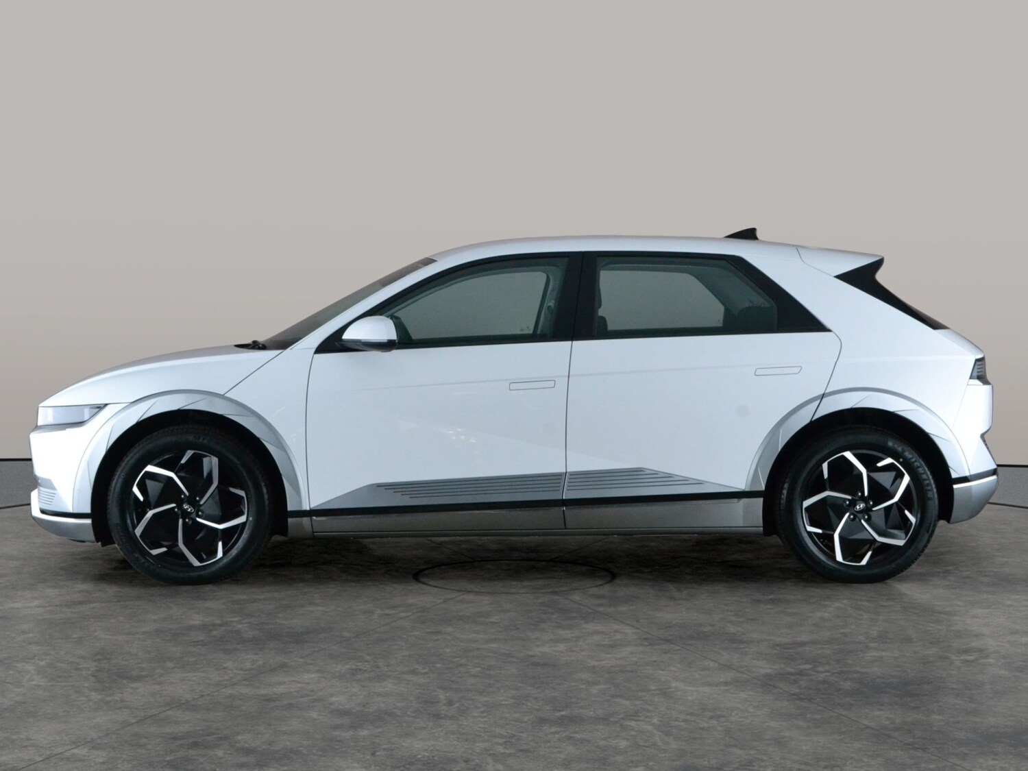 Used Hyundai IONIQ 5 2024 for sale - 77888117: Photo 12