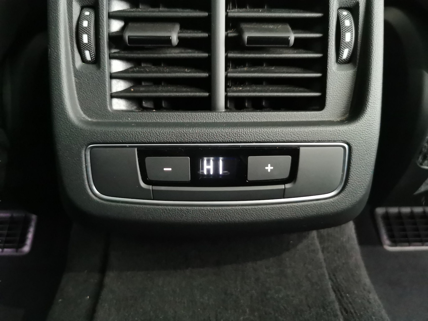 Used Audi e-tron GT 2022 for sale - 77232720: Photo 16