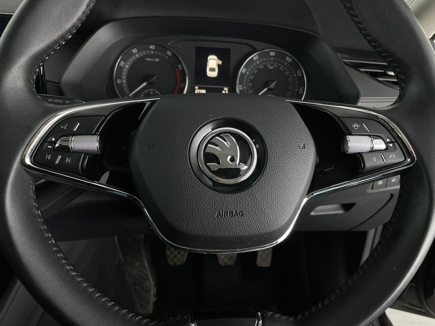 Used Skoda Octavia 2023 for sale - 76928410: Photo 14