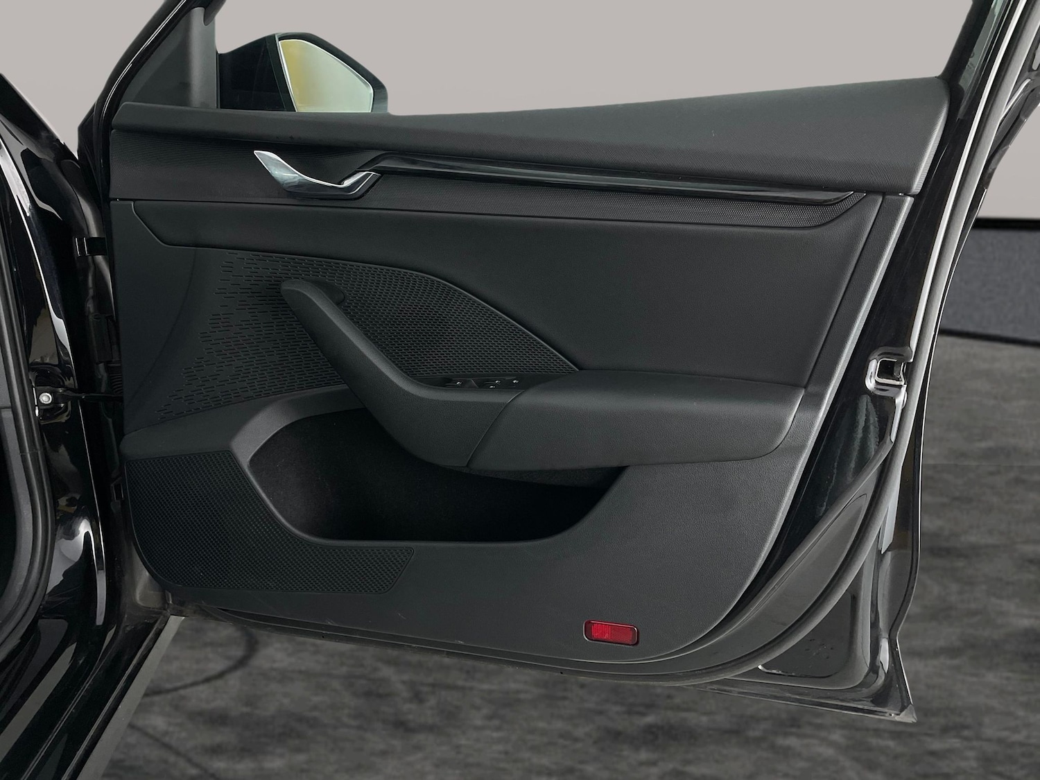 Used Skoda Octavia 2023 for sale - 76928410: Photo 31